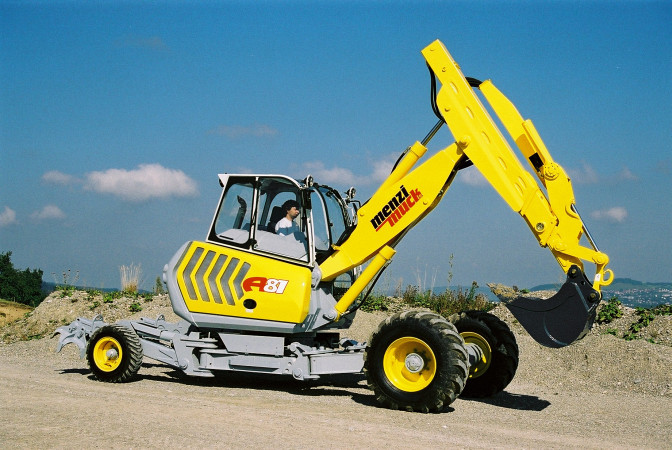 MENZIMUCK A81 – pohled 2