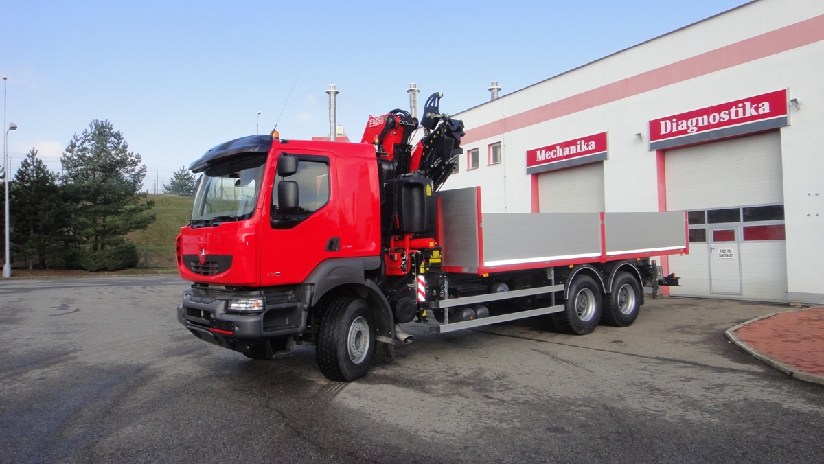 RENAULT KERAX FASSI – pohled 2